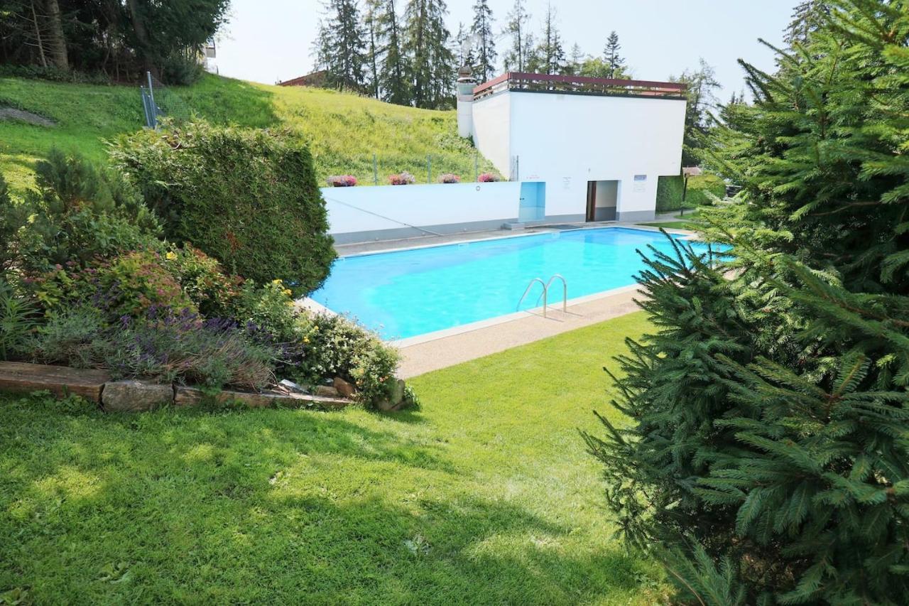Appartement Cosy Et Renove Au Coeur De La Station Crans-Montana Bagian luar foto