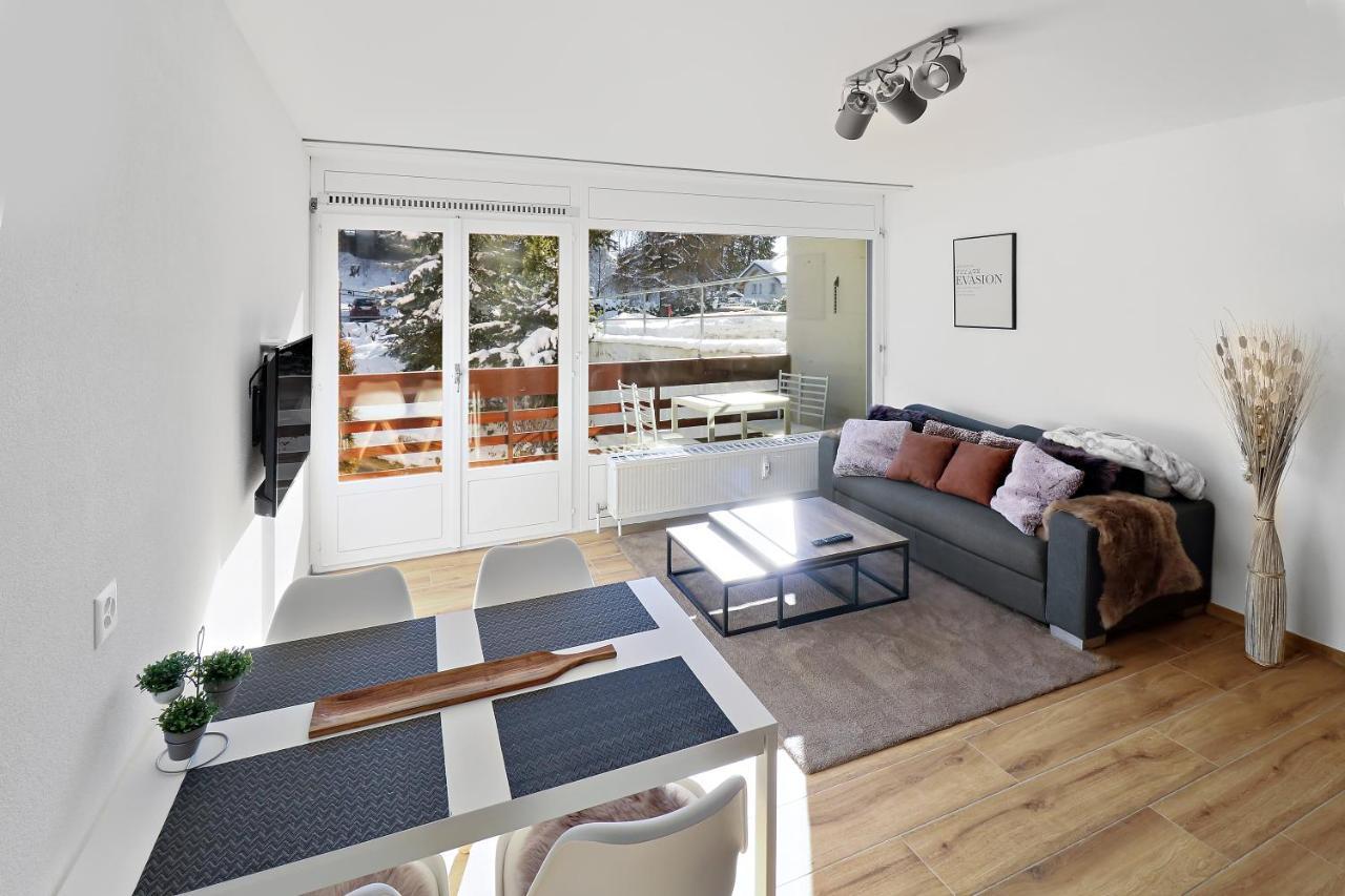 Appartement Cosy Et Renove Au Coeur De La Station Crans-Montana Bagian luar foto