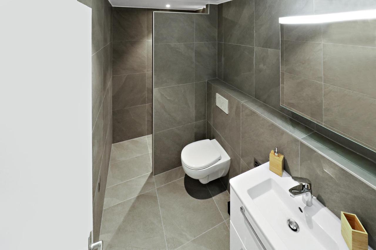 Appartement Cosy Et Renove Au Coeur De La Station Crans-Montana Bagian luar foto