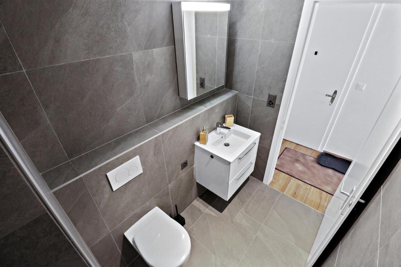 Appartement Cosy Et Renove Au Coeur De La Station Crans-Montana Bagian luar foto