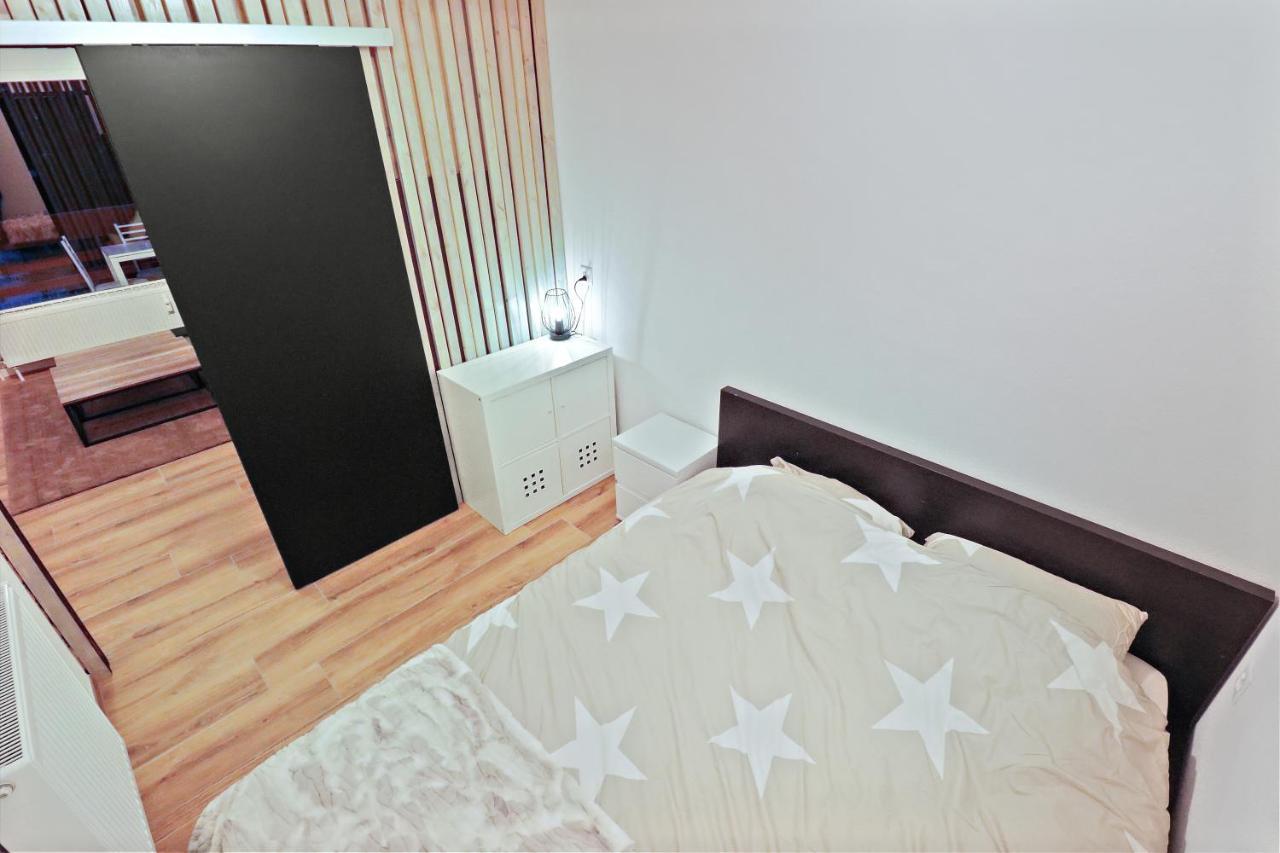 Appartement Cosy Et Renove Au Coeur De La Station Crans-Montana Bagian luar foto