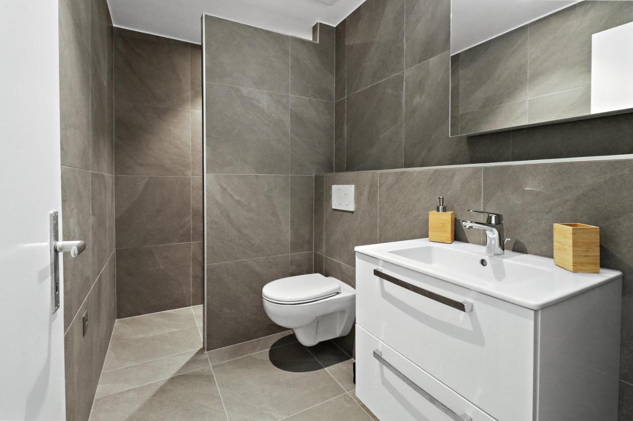 Appartement Cosy Et Renove Au Coeur De La Station Crans-Montana Bagian luar foto