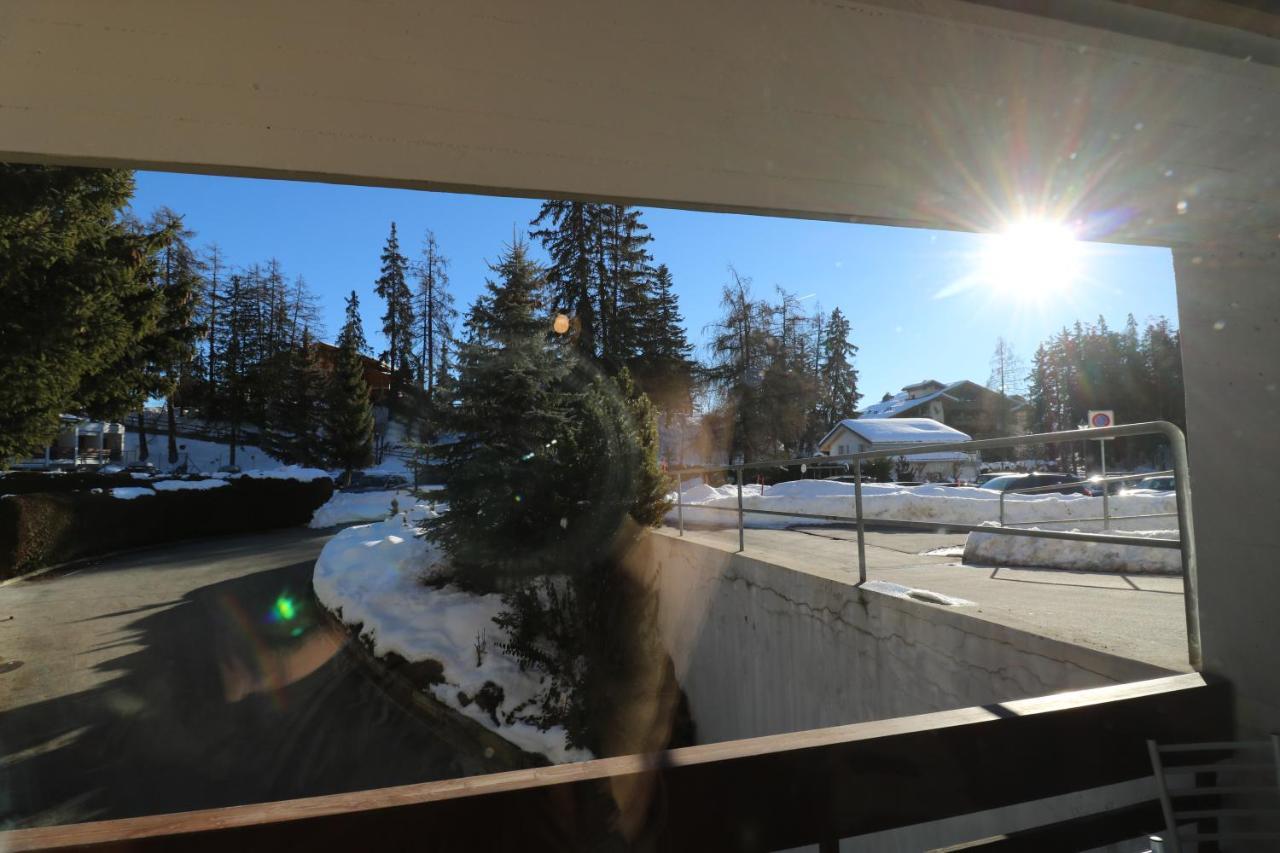 Appartement Cosy Et Renove Au Coeur De La Station Crans-Montana Bagian luar foto